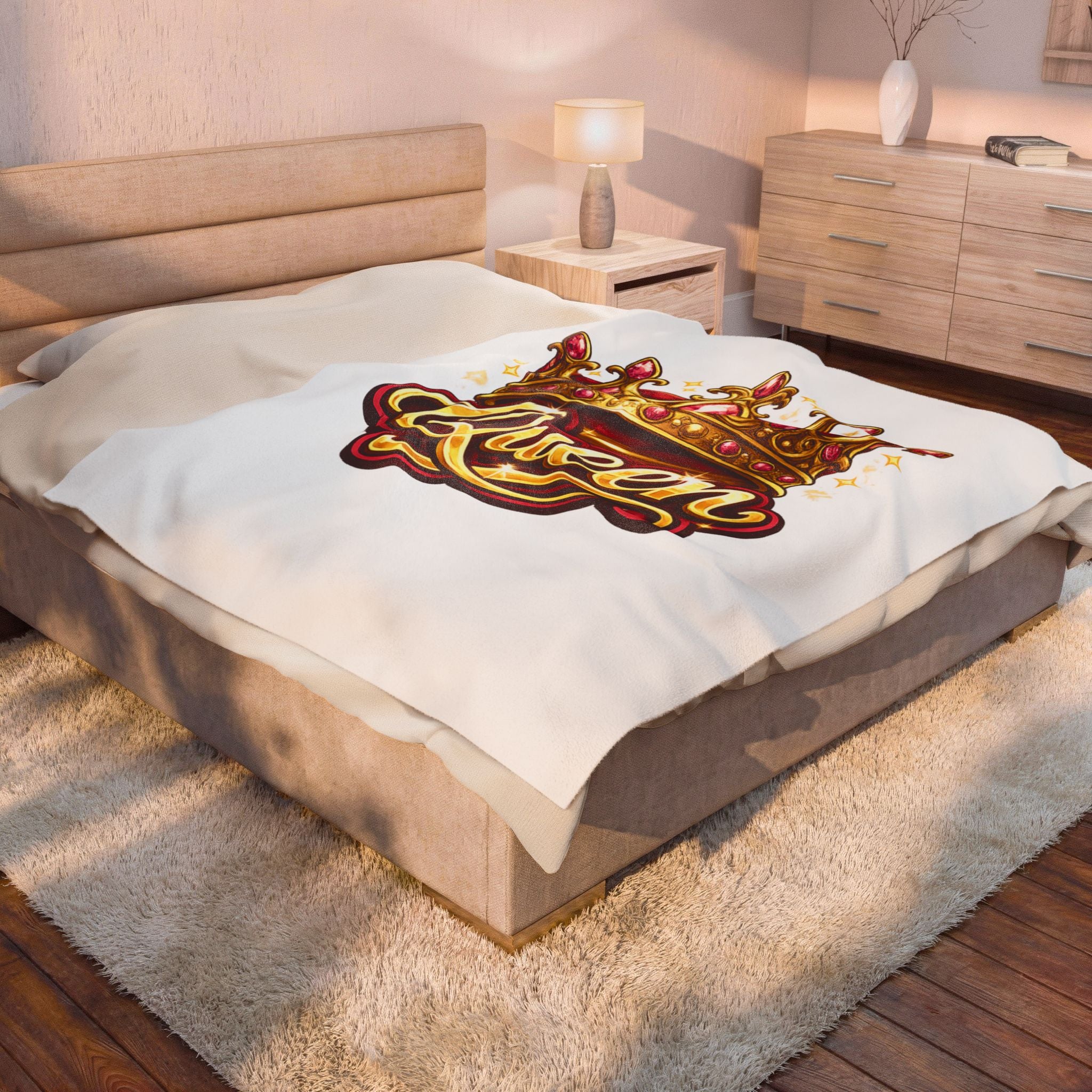 Queen Crown Velveteen Plush Blanket — Cozy Royalty Throw for Her