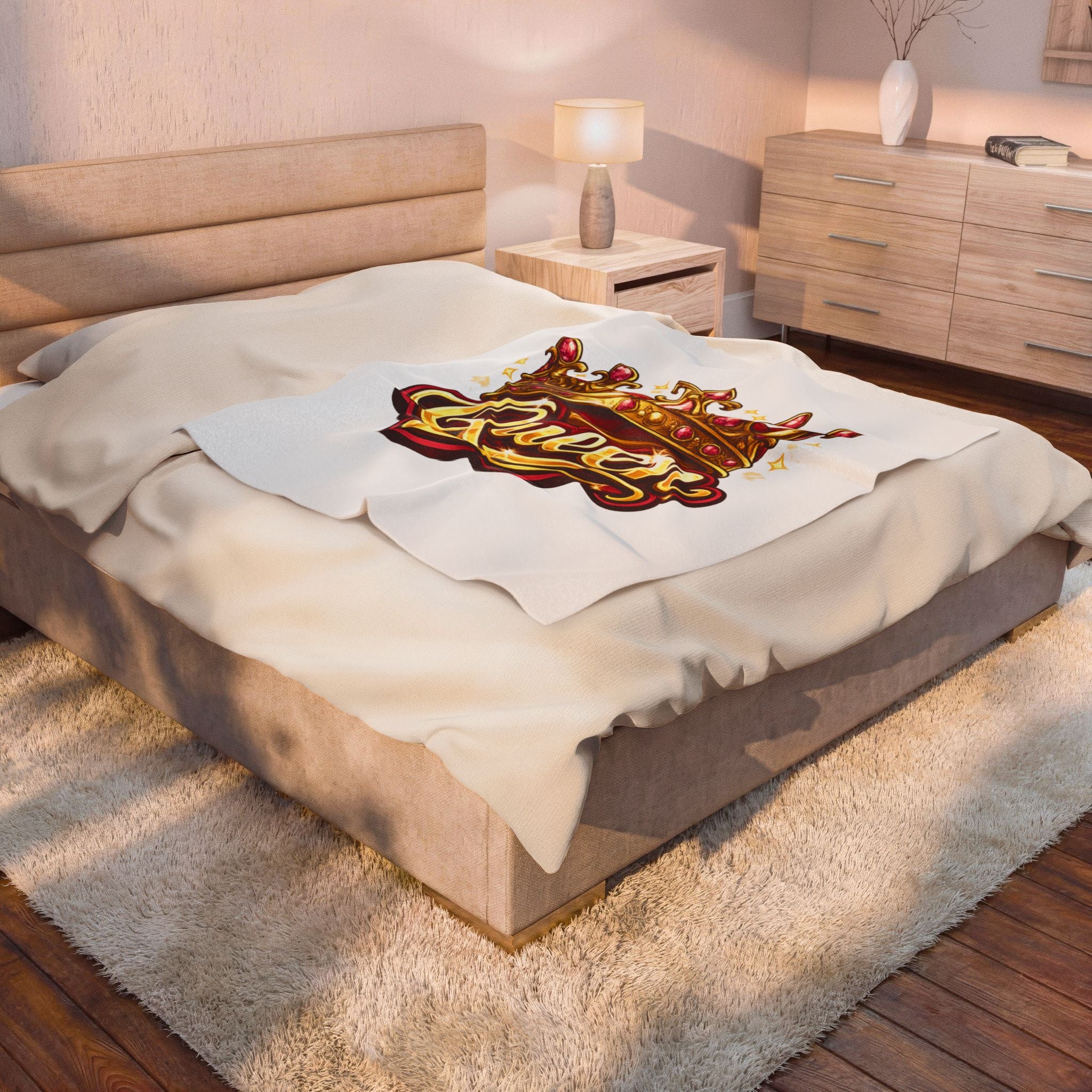 Queen Crown Velveteen Plush Blanket — Cozy Royalty Throw for Her